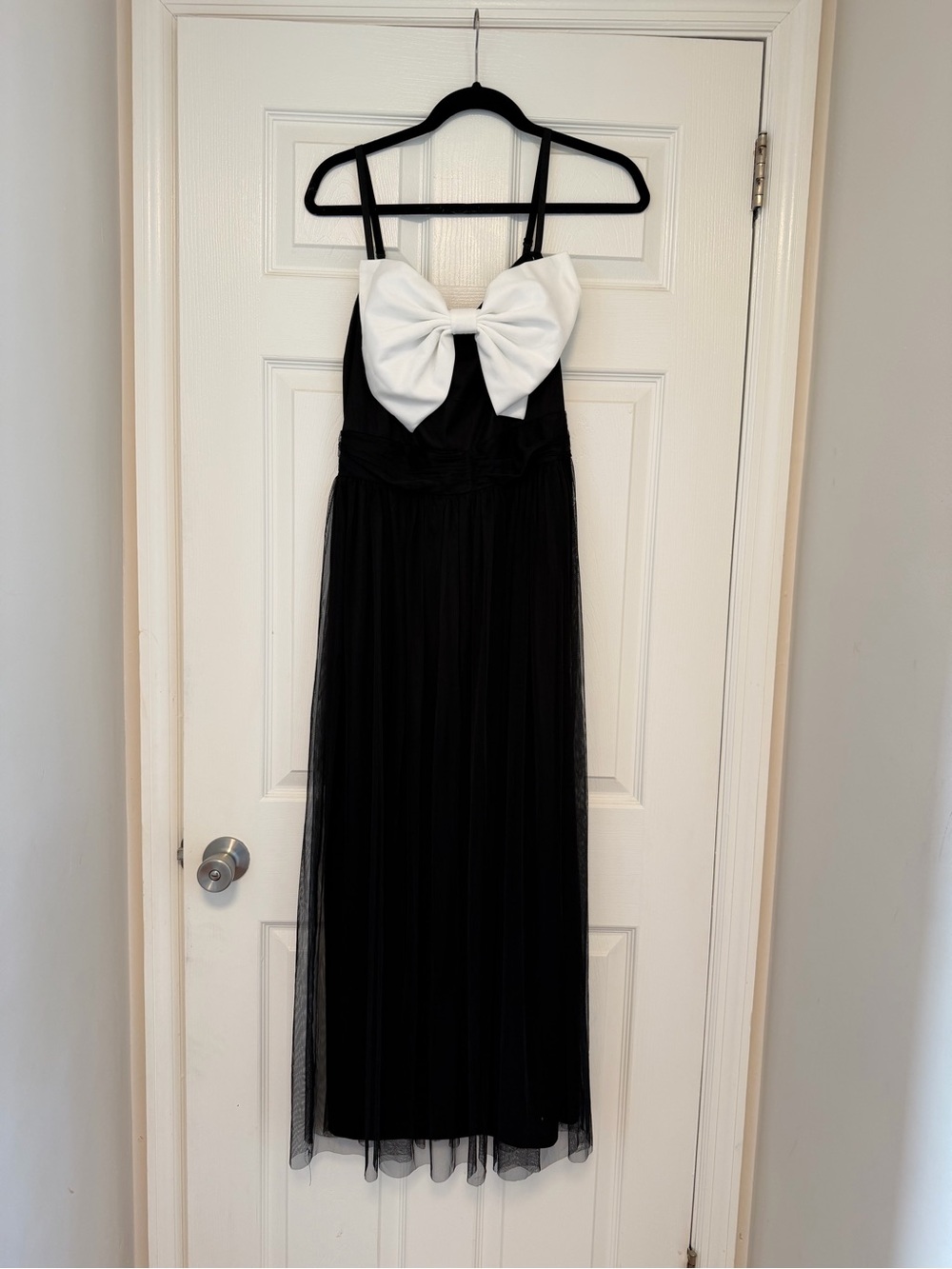 BRAND NEW WITH TAGS Women’s Dress